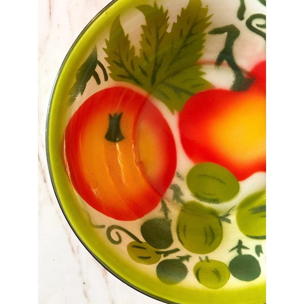 Vintage Mid Century Enamelware Fruit Wash Bowl Farmhouse Basin 15.75